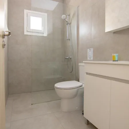 Phaedrus Living: Napa Blue Luxury Flat Apartament *