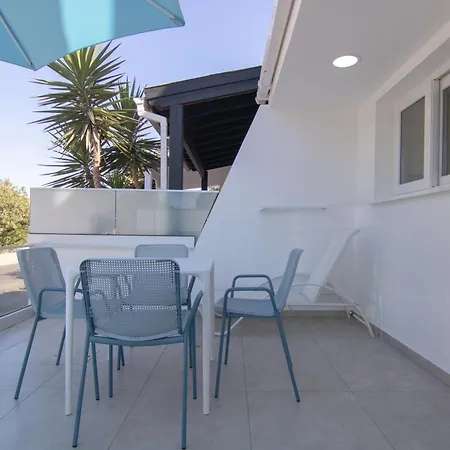 Phaedrus Living: Napa Blue Luxury Flat Apartament *